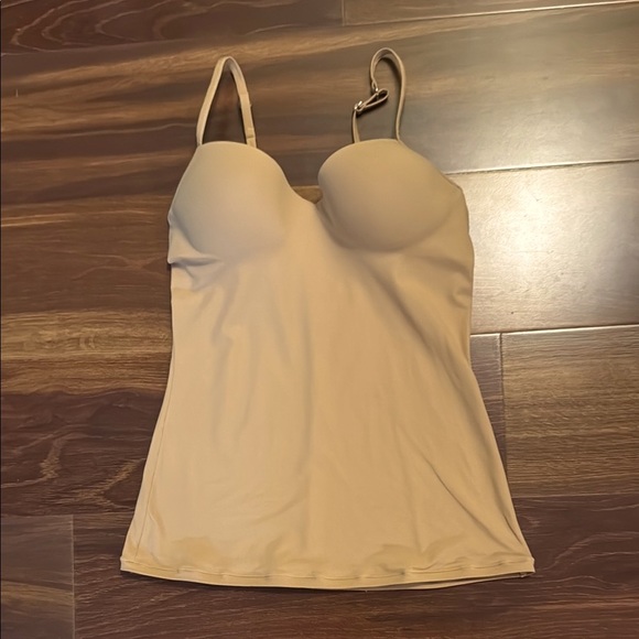 Hanro Tan Underwire camisole 34B - Picture 1 of 5